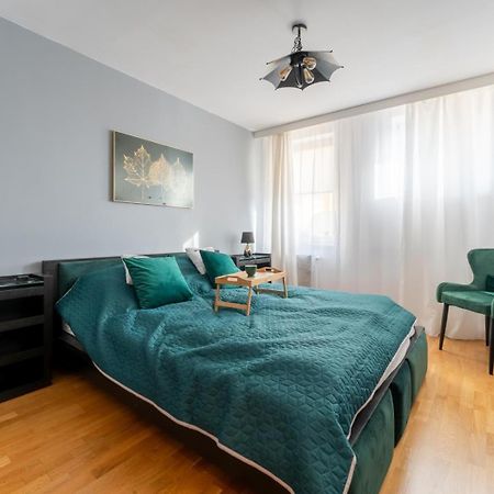 Apartament Ratuszlove - 2 Osobne Sypialnie, Z Widokiem Na Ratusz - By Spaceapart 耶莱尼亚古拉 外观 照片